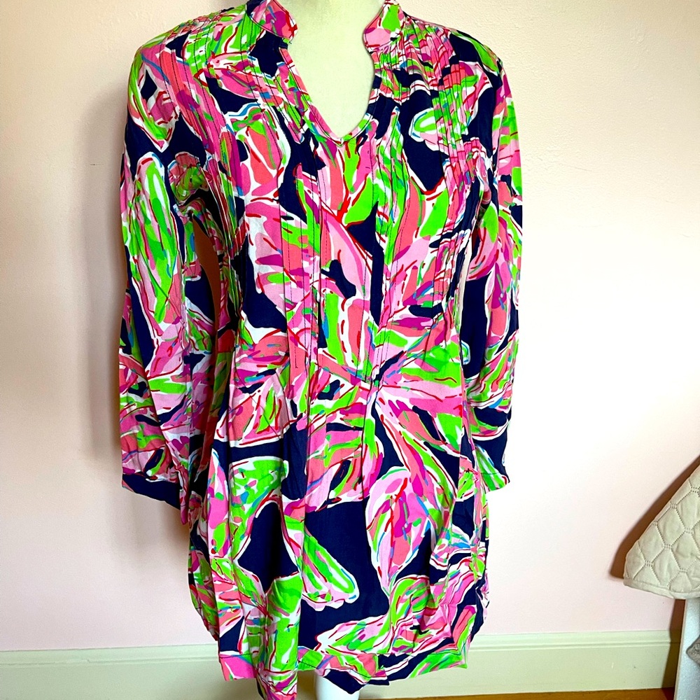 Lilly Pulitzer tunic or mini dress